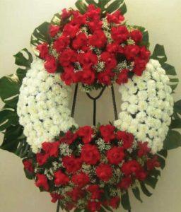 Corona de flores fúnebres