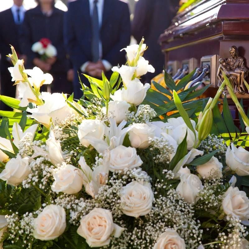 Flores fúnebres usadas para Condolencias | Coronas Fúnebres en Tijuana