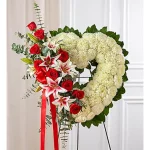 Corona fúnebre corazón de pompones